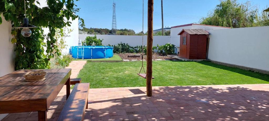 Zahrada ubytování Casa Magana em Grândola