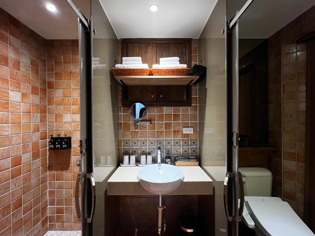 Koupelna v ubytování 金門悠哉悠古厝民宿 Yozaiyo39 B&B