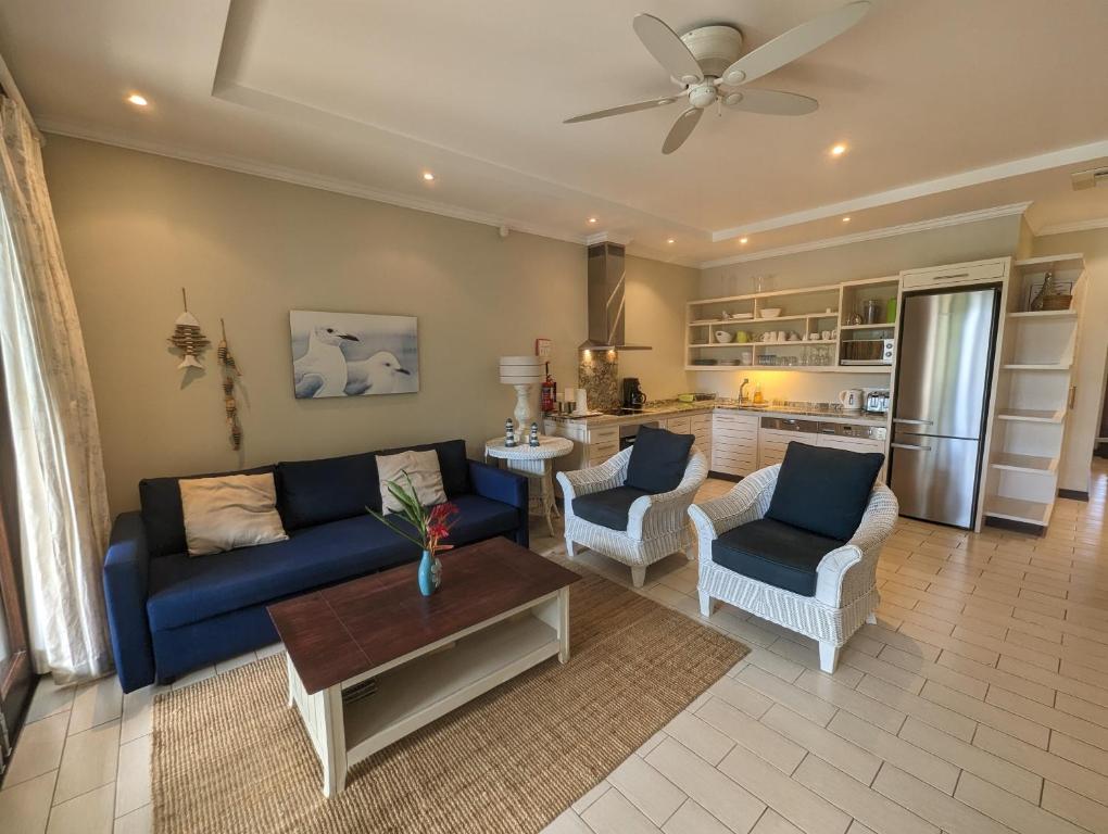 Kuchyň nebo kuchyňský kout v ubytování Island View Apartment by Simply-Seychelles