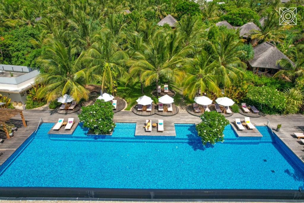 Výhľad na bazén v ubytovaní Zuri Zanzibar alebo v jeho blízkosti