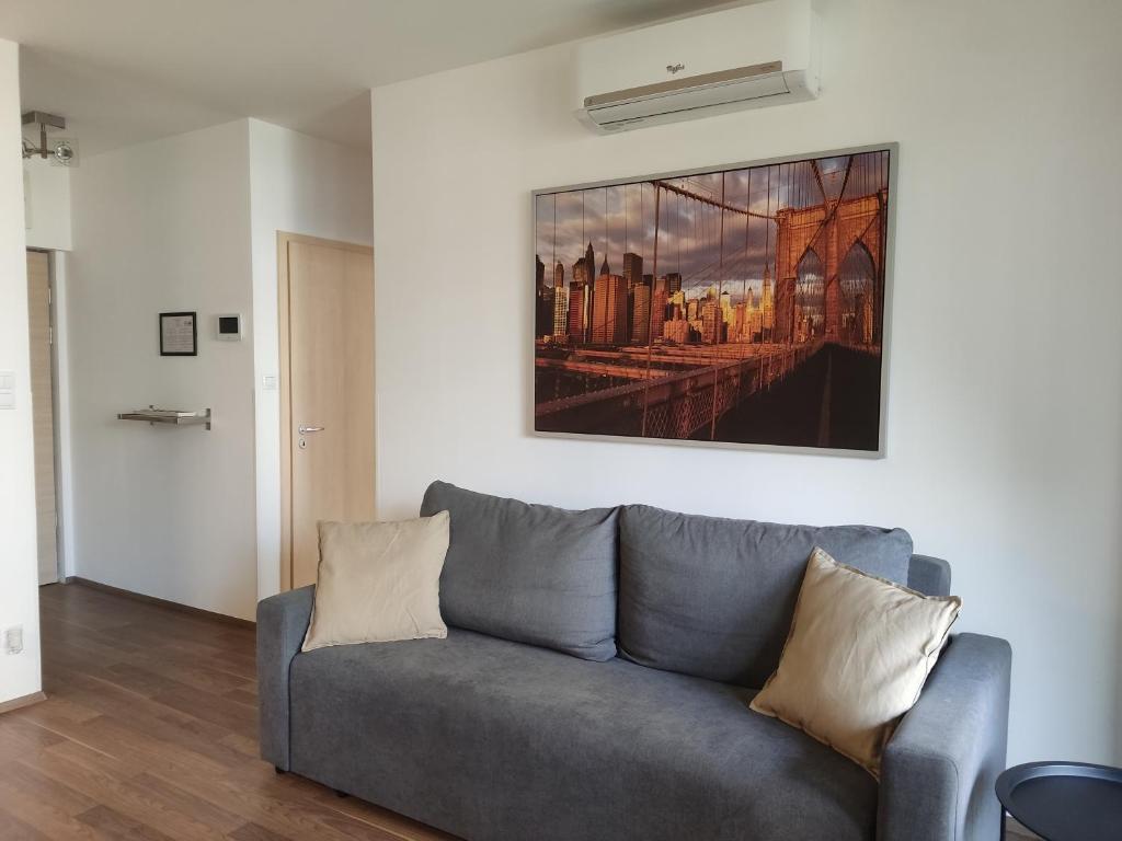 Posedenie v ubytovaní Corvin Center Suites