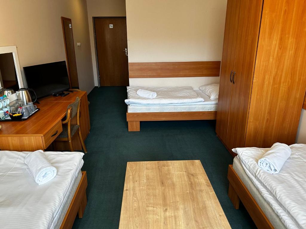 Hotel Domino - Habitación Triple Estándar