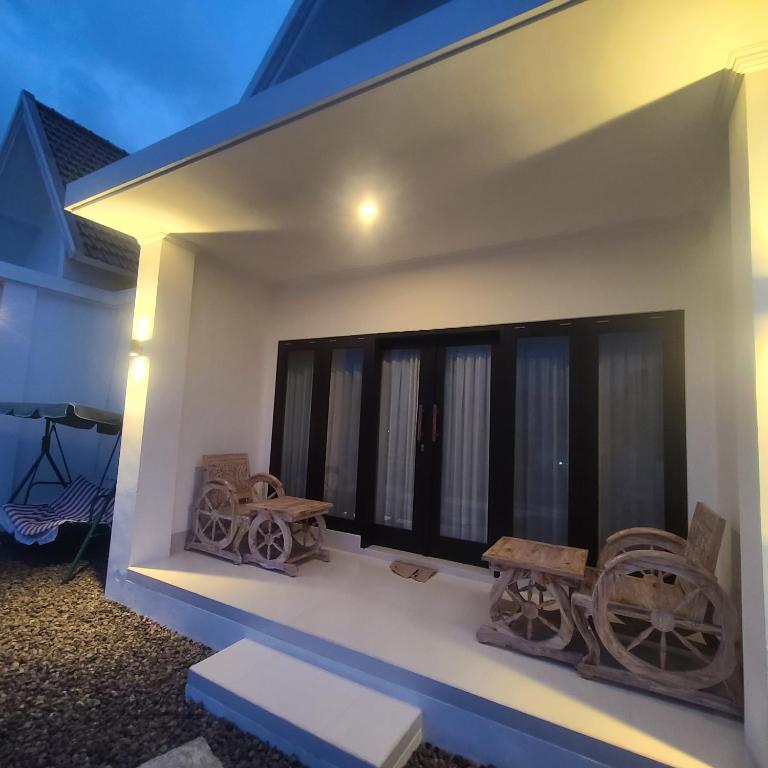 Batur Volcano Basecamp - Double Room With Lake View