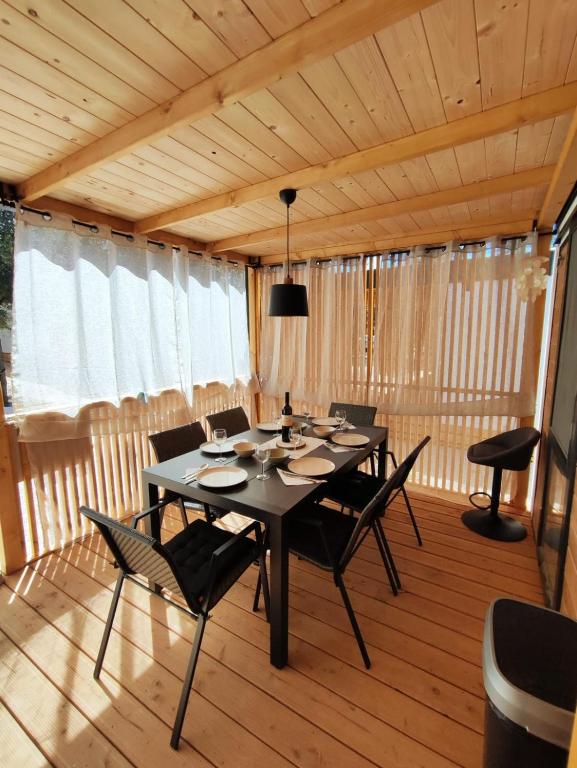 Fotografie z fotogalerie ubytování Mobile home Kala v destinaci Biograd na Moru