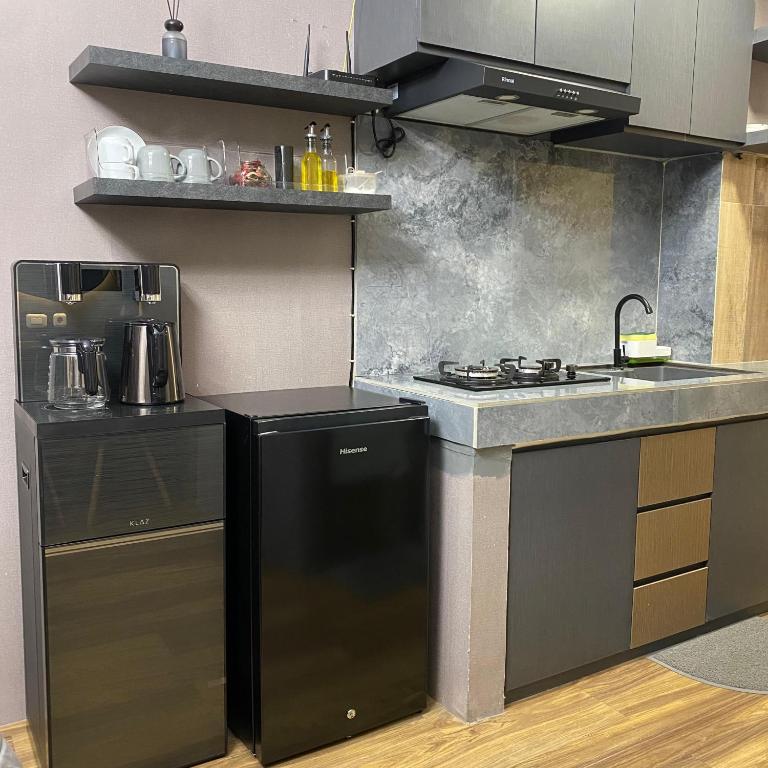 Apartemen Bale Hinggil Studio - 湖景公寓