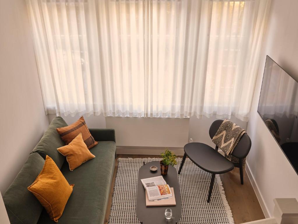 The Marloes - Executive One-Bedroom Apartment