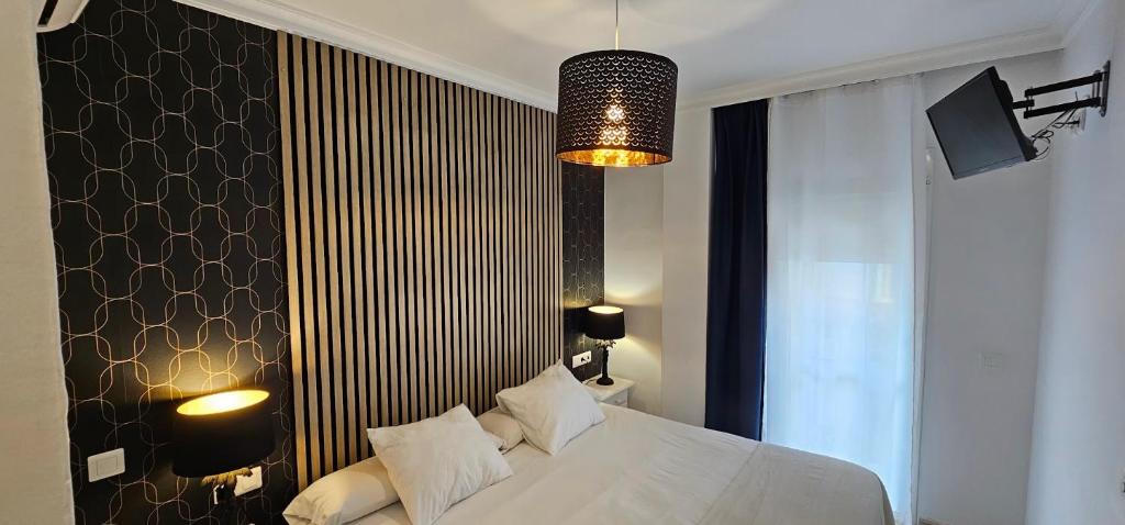 Hostal Luna de Nerja - Chambre Lits Jumeaux Avec Salle De Bains Privative