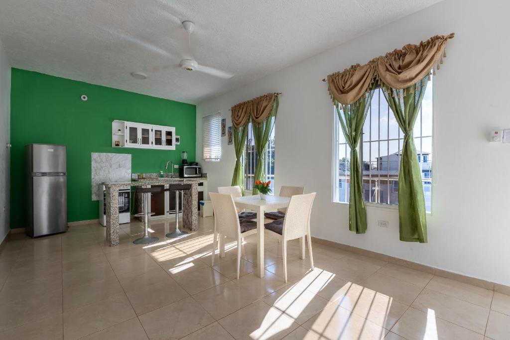 EDMA APARTAHOTEL - Two-Bedroom Apartment