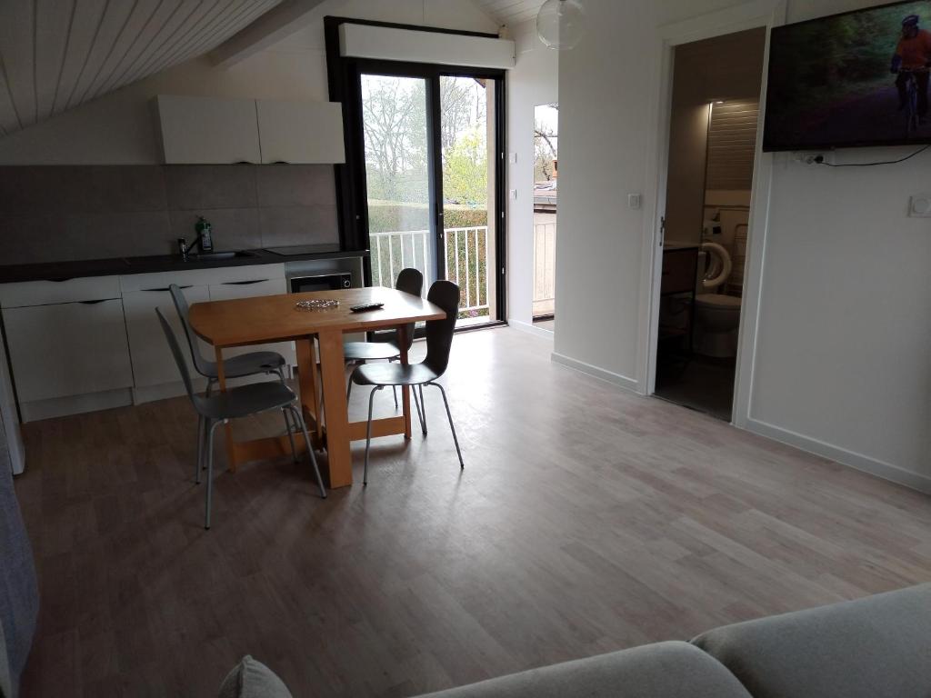 Chez Mimi 1,7 kilomètres de Luxeuil les Bains - Tweepersoonskamer