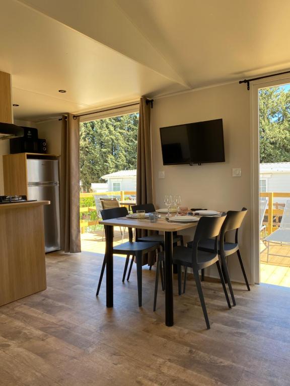 Kuchyňa alebo kuchynka v ubytovaní Malaga Monte Parc