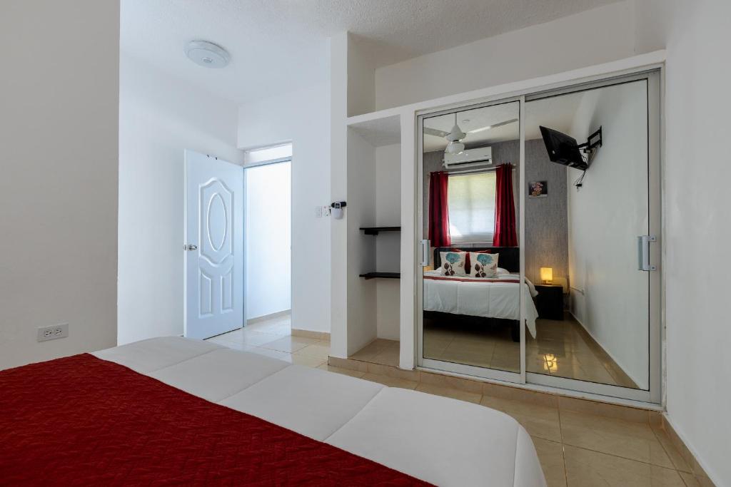 EDMA APARTAHOTEL - One-Bedroom Apartment