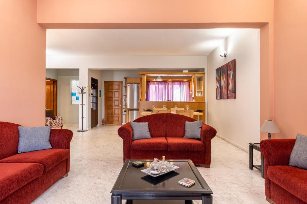 Big spacious apartment in the heart of the city!