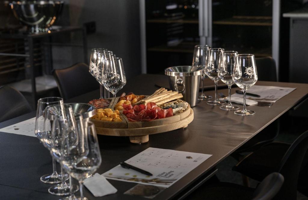 Nápoje v ubytování Eclipse Winery Boutique Hotel