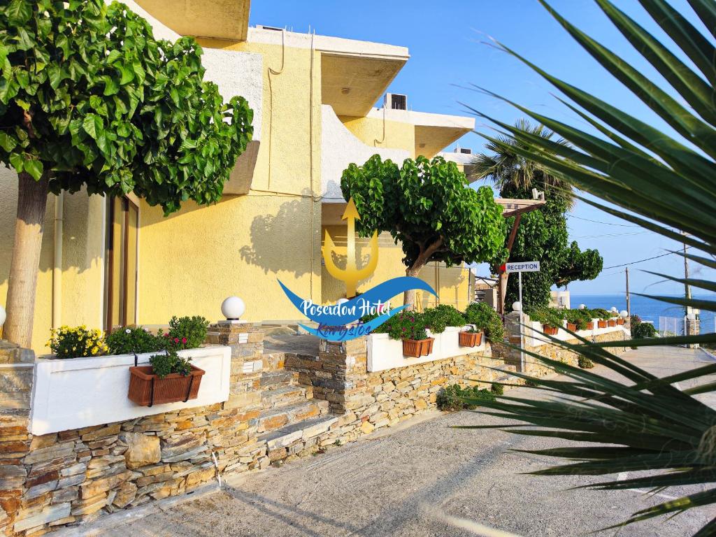 Poseidon Hotel Karystos 부지 내 또는 인근 수영장 전경