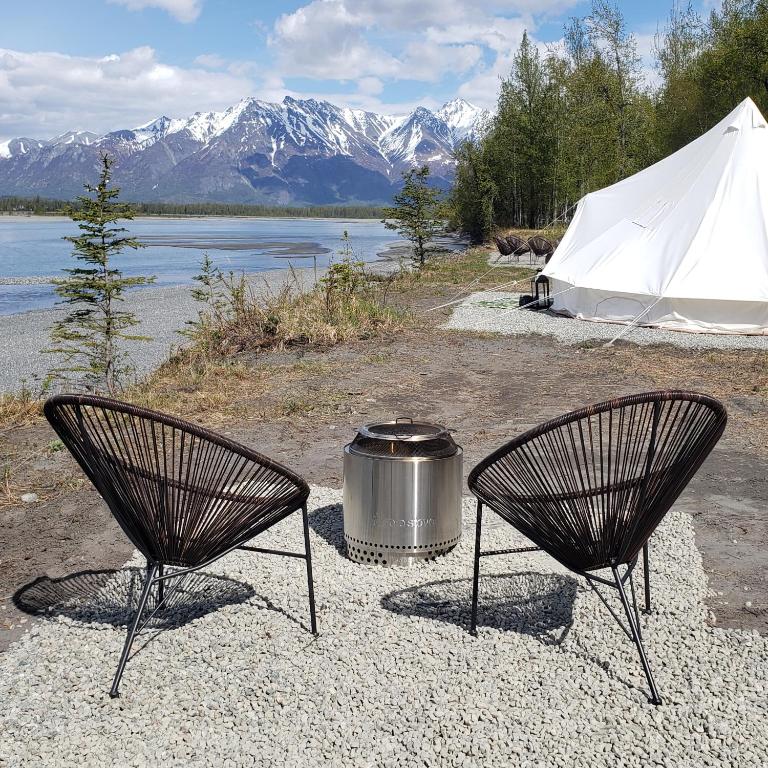 Příroda nedaleko luxury tent