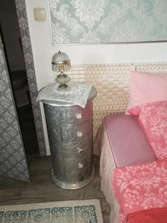 Postel nebo postele na pokoji v ubytování Gästehaus Fuchsröhre