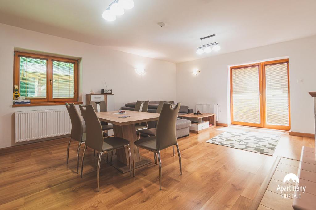 Posezení v ubytování Apartmány Filip Tále