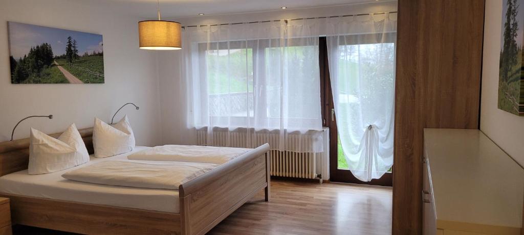 Postel nebo postele na pokoji v ubytování Ferienhof Fischer