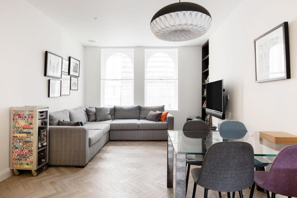 Modern Apartment & Rooms At Charing Cross