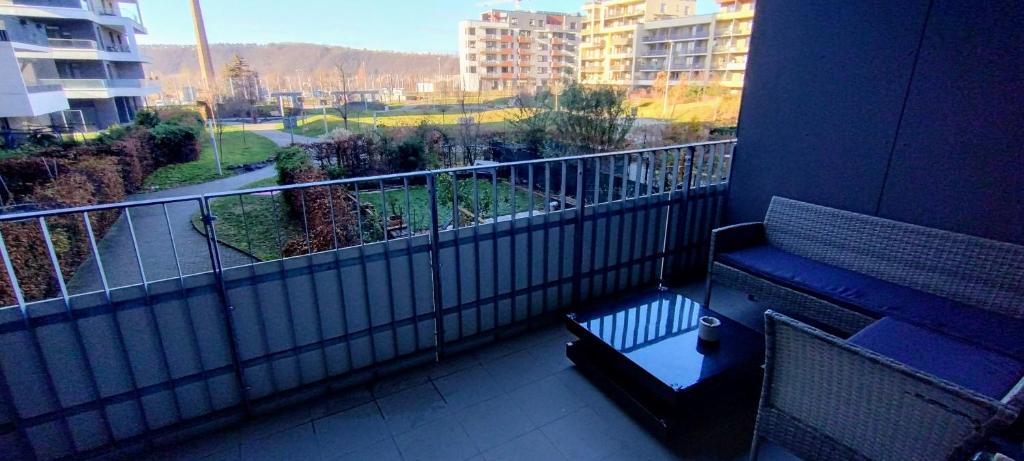 A balcony or terrace at Apartments Modřanka