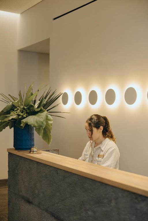 NINE DOTS Azorean Art Boutique Hotel - Resim 6