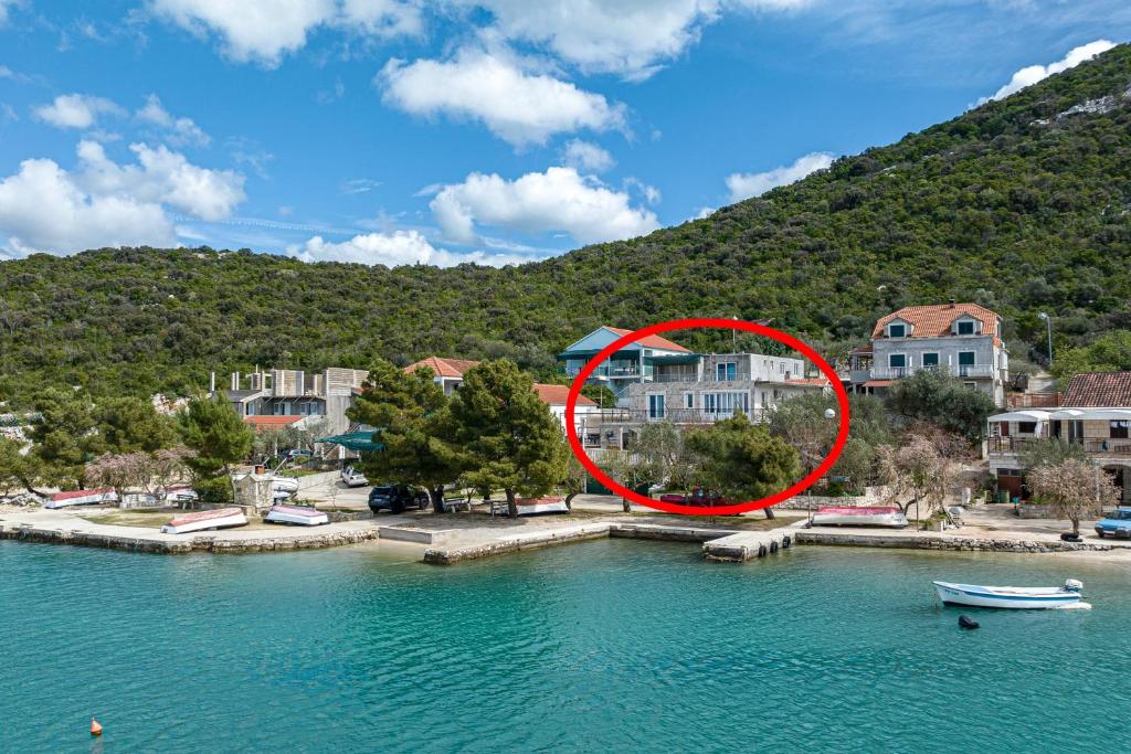 Příroda nedaleko apartmánu