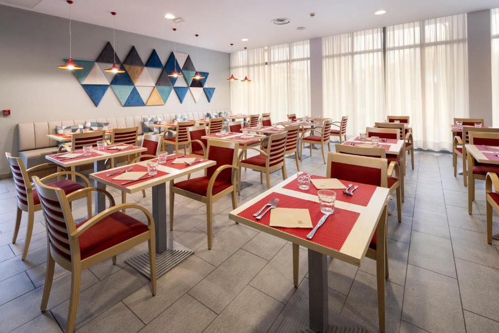 Restaurace v ubytování Holiday Inn Express Parma by IHG
