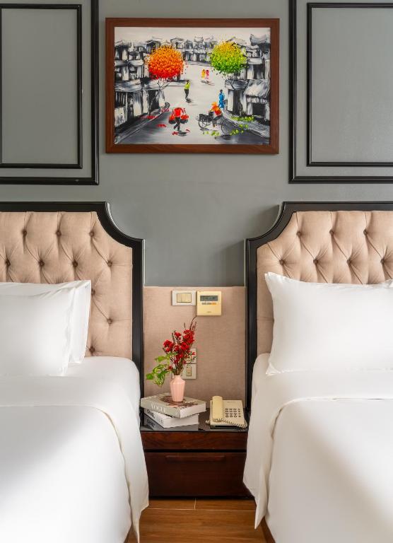 Bella Premier Hotel & Rooftop Skybar - 4