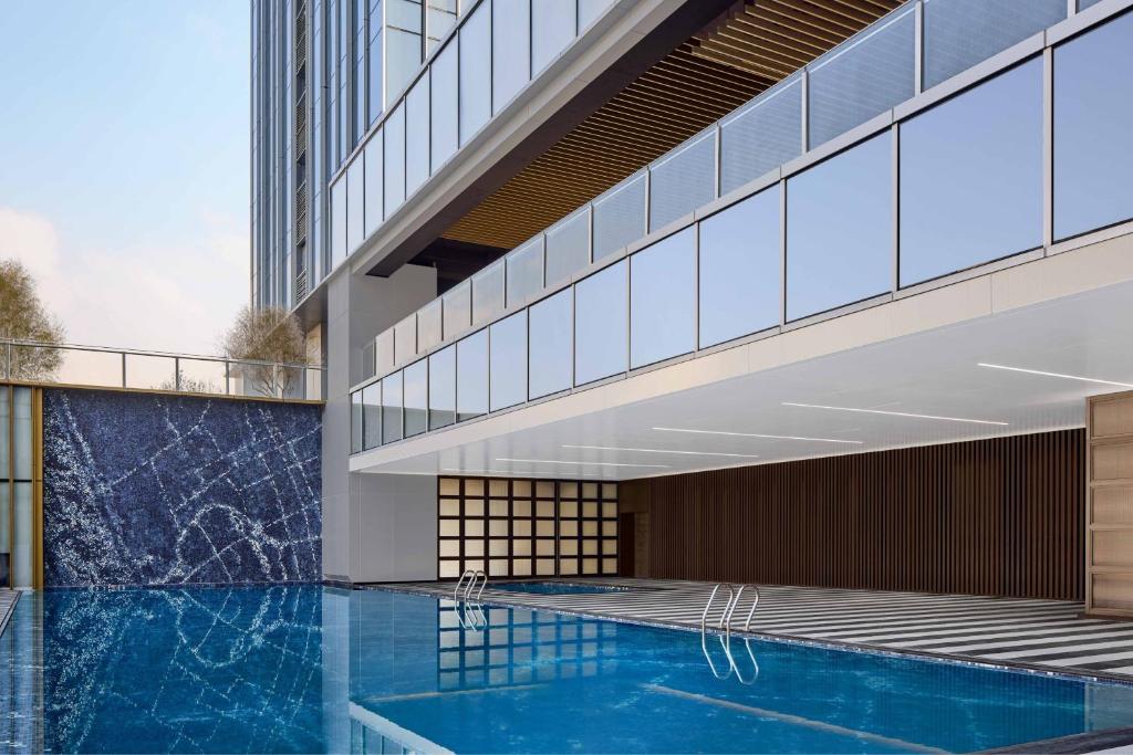 Bazén v ubytování Le Méridien Shenzhen, Bao'an nebo v jeho okolí
