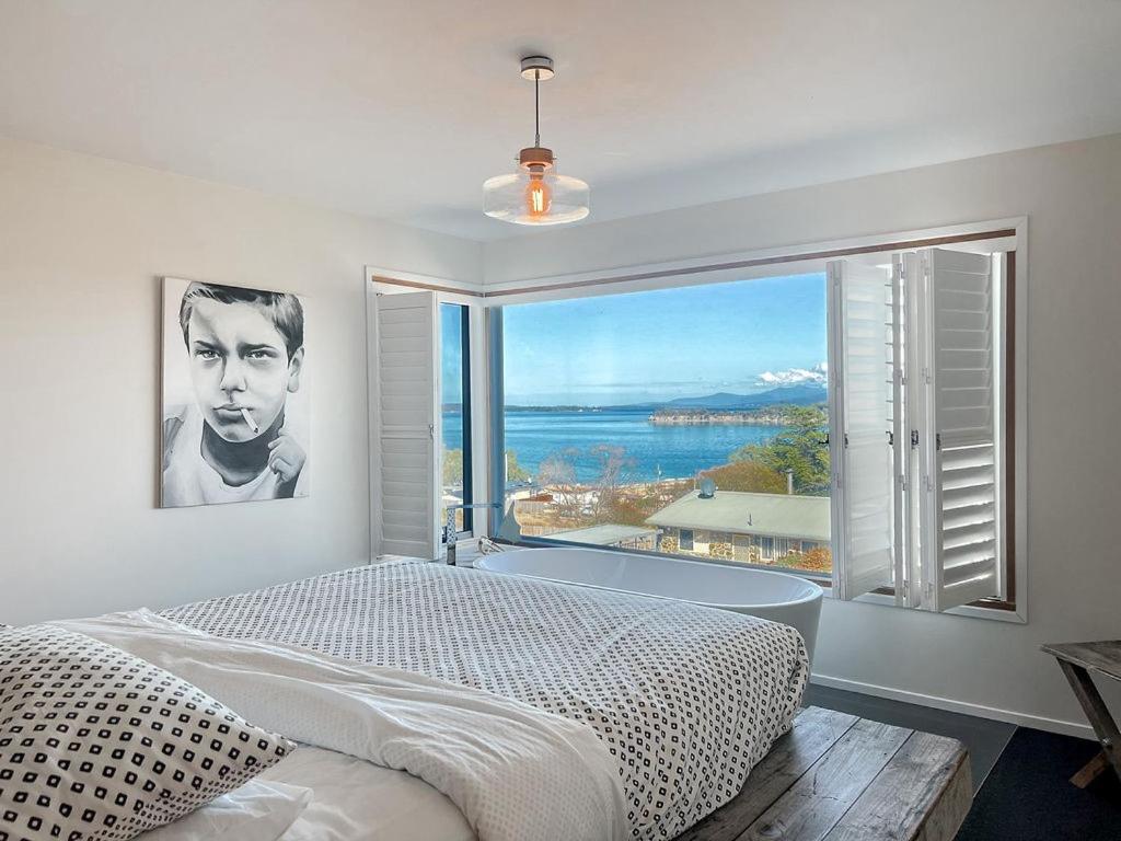 Katil atau katil-katil dalam bilik di Couples Getaway on Bruny Island