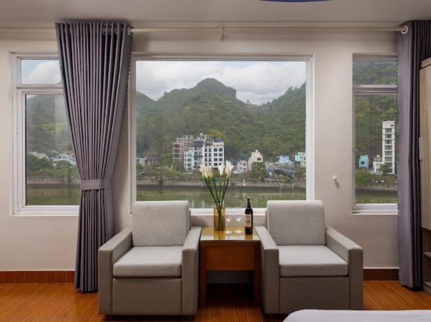 Catba Central Hotel 2 - 3