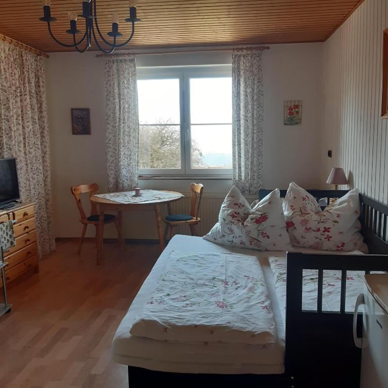 Postel nebo postele na pokoji v ubytování Urlaub am Glatzl Bauernhof