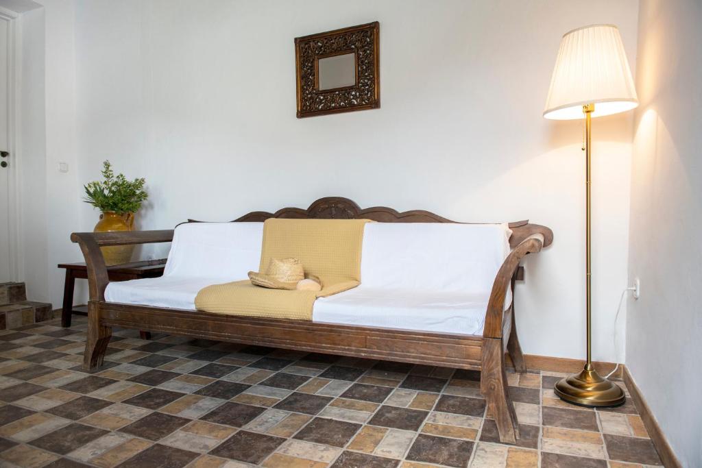 Кровать или кровати в номере Archipelago Sifnos - Seaside Accommodation