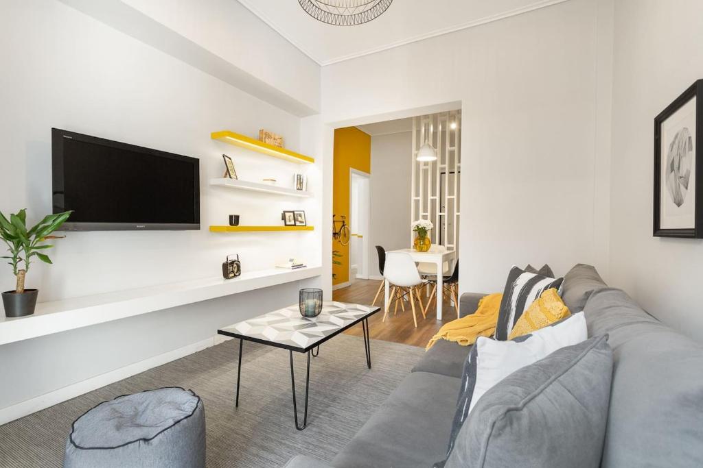 Posedenie v ubytovaní Bright, Modern Retreat Near Acropolis in Koukaki