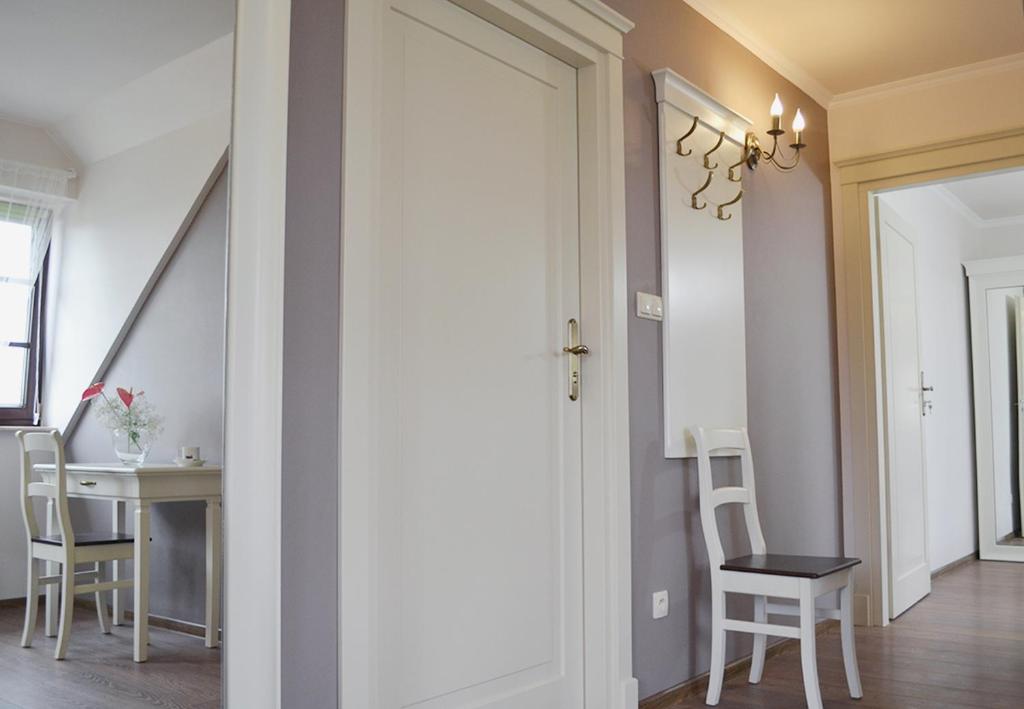 Guest House Na Piętrze - 13