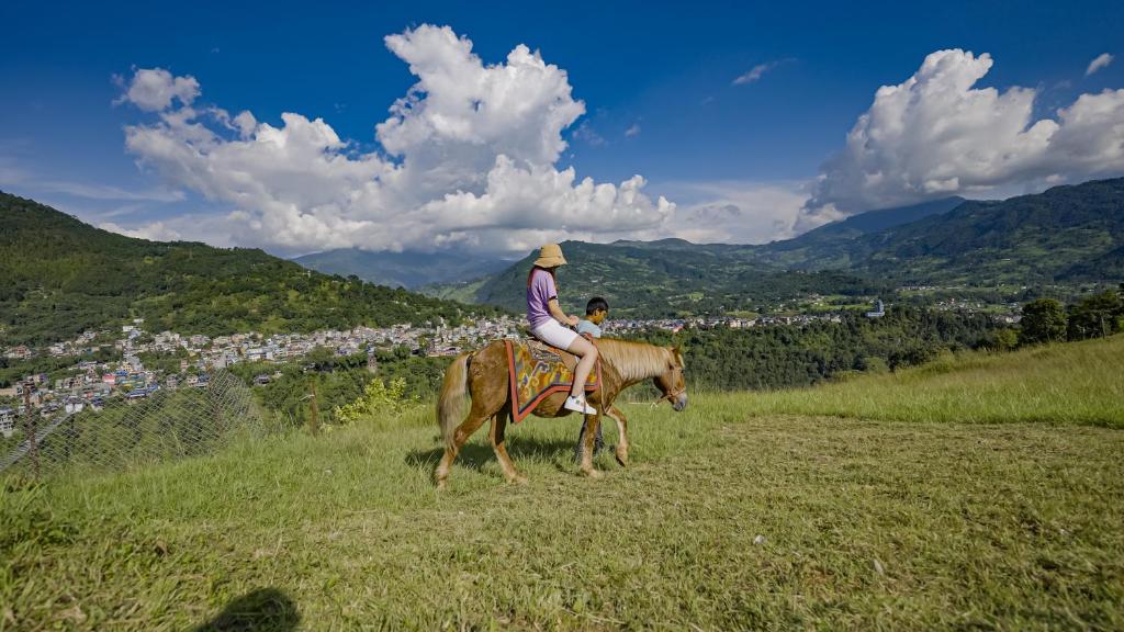 Fotografie z fotogalerie ubytování The Cliff Resort Kushma - 57 km from Pokhara v destinaci Kusma
