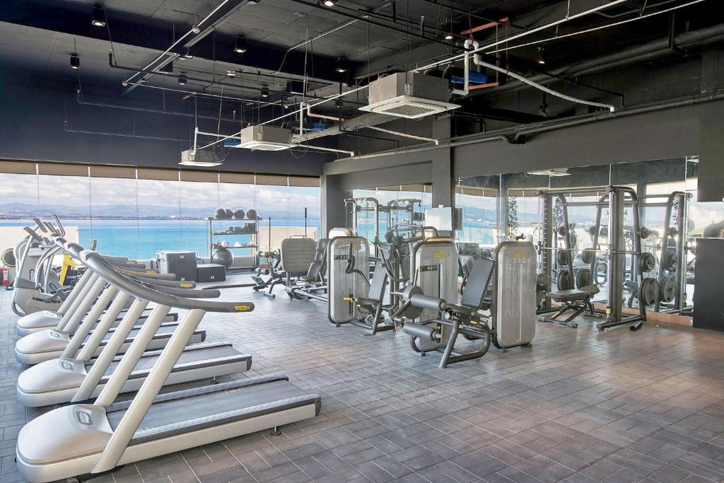 Fitness centrum a/nebo fitness zařízení v ubytování Dusit Thani Mactan Cebu Resort
