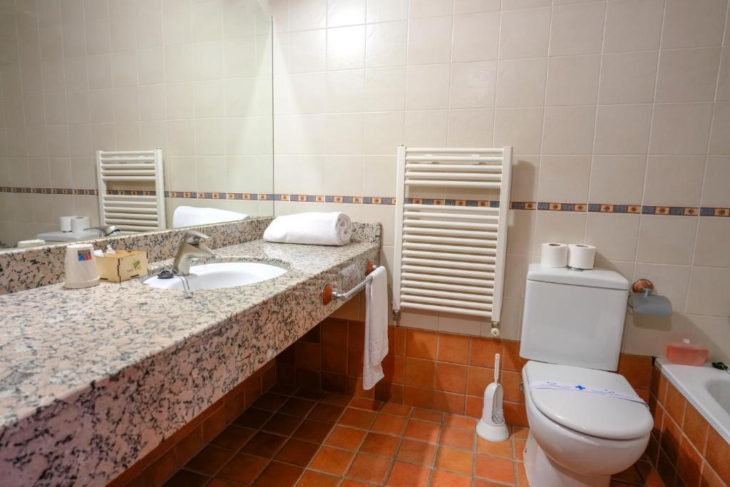 Koupelna v ubytování HOTEL TURPÍ
