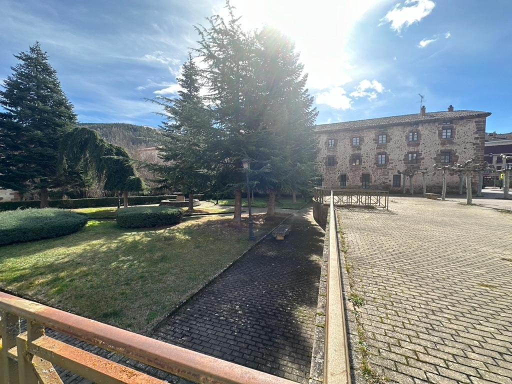 Hotel y Albergue Real Fabrica de Ezcaray - Tweepersoonskamer Met Gedeelde Badkamer