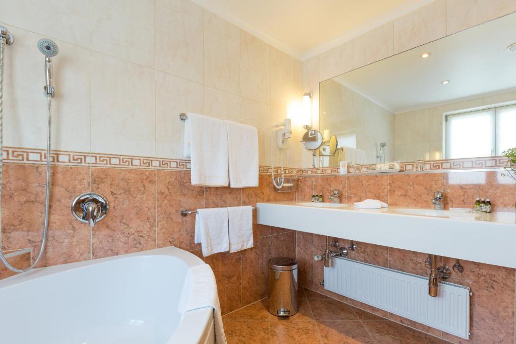 Hotel Kaiserhof Wien - Resim 42