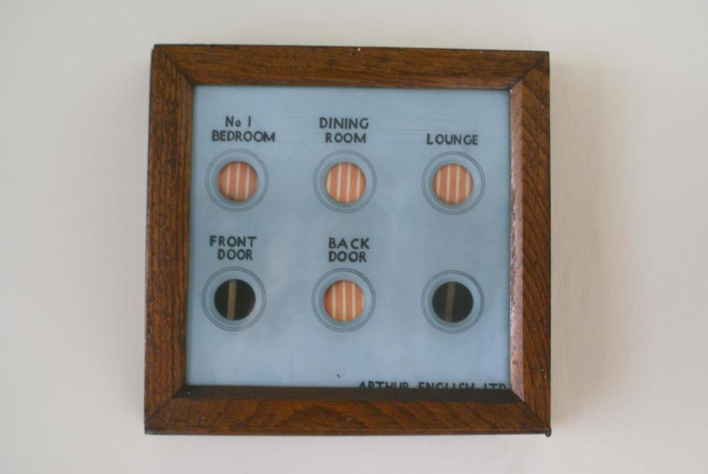 Haley's Hotel - Resim 38