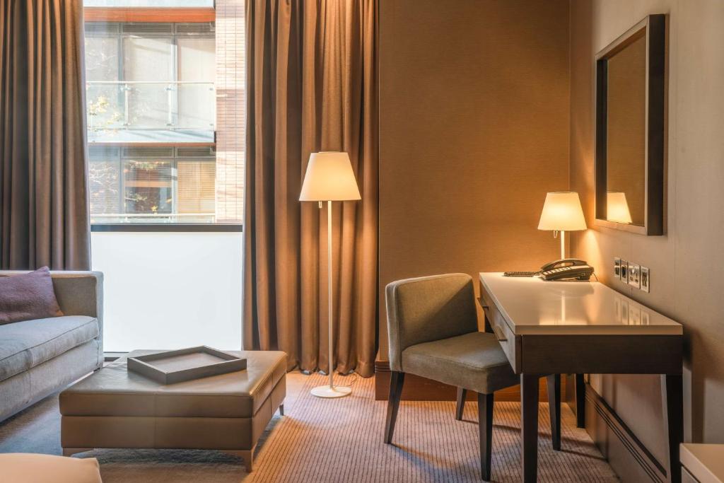 Radisson Blu Royal Hotel Dublin - Resim 14