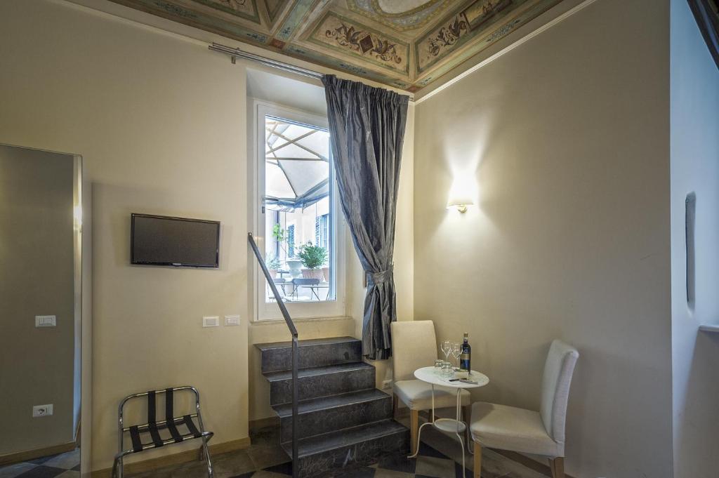 Area soggiorno di Little Queen Suite
