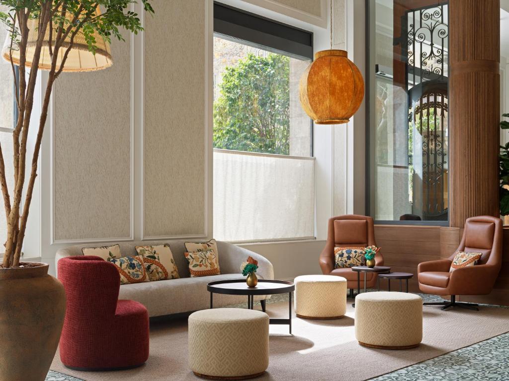 H10 Casanova - Resim 45