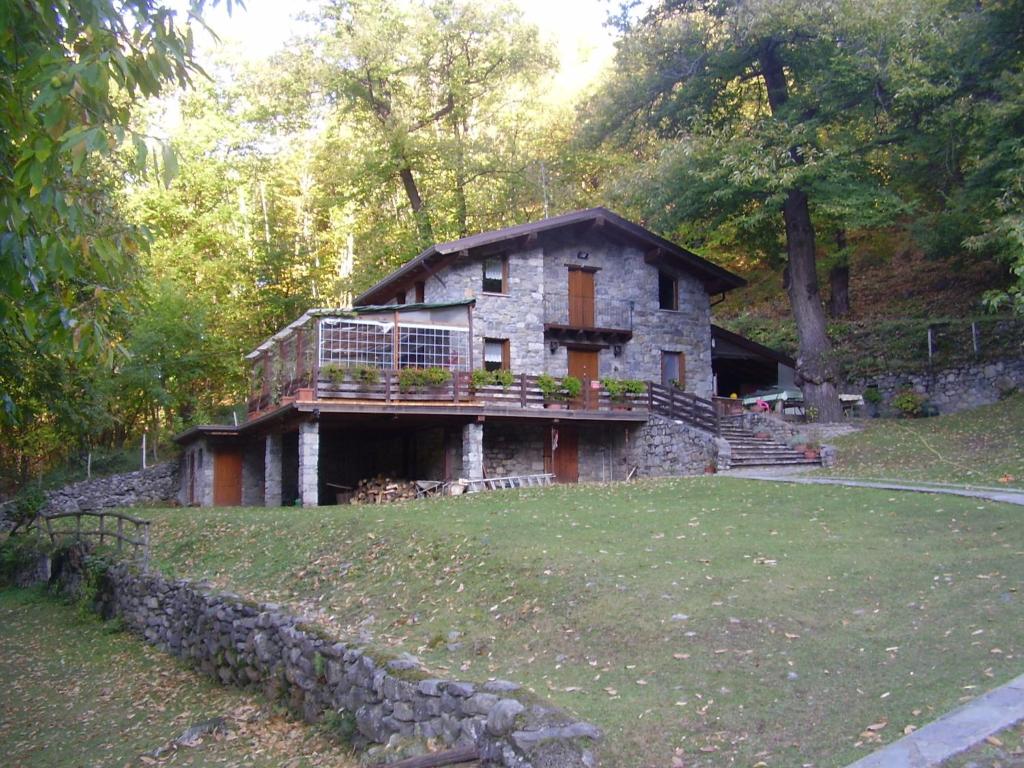 The building in which a vidéki vendégházakat is located