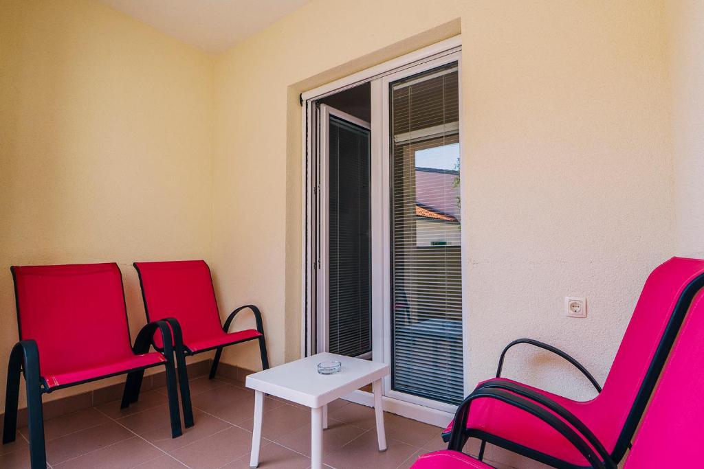 Fotografie z fotogalerie ubytování Luxur Centar with sea view terrace v destinaci Baška Voda