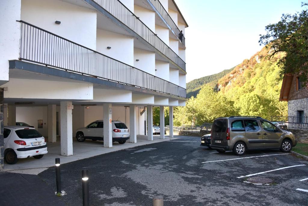 Nespecifikovaný výhled na hory nebo výhled na hory při pohledu z aparthotelu