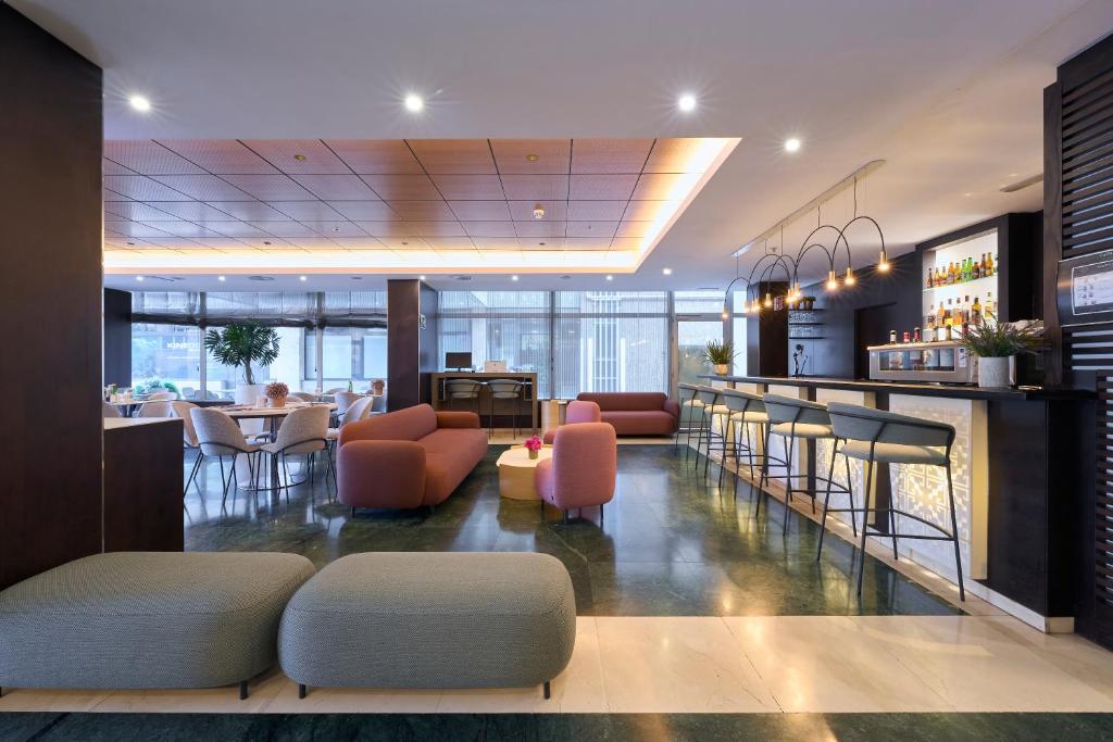 Catalonia Rigoletto - Resim 30