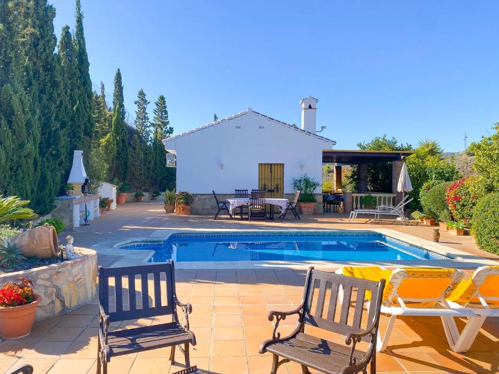 The swimming pool at or close to Magic cotagge 5 minutes from Nerja and Frigiliana
