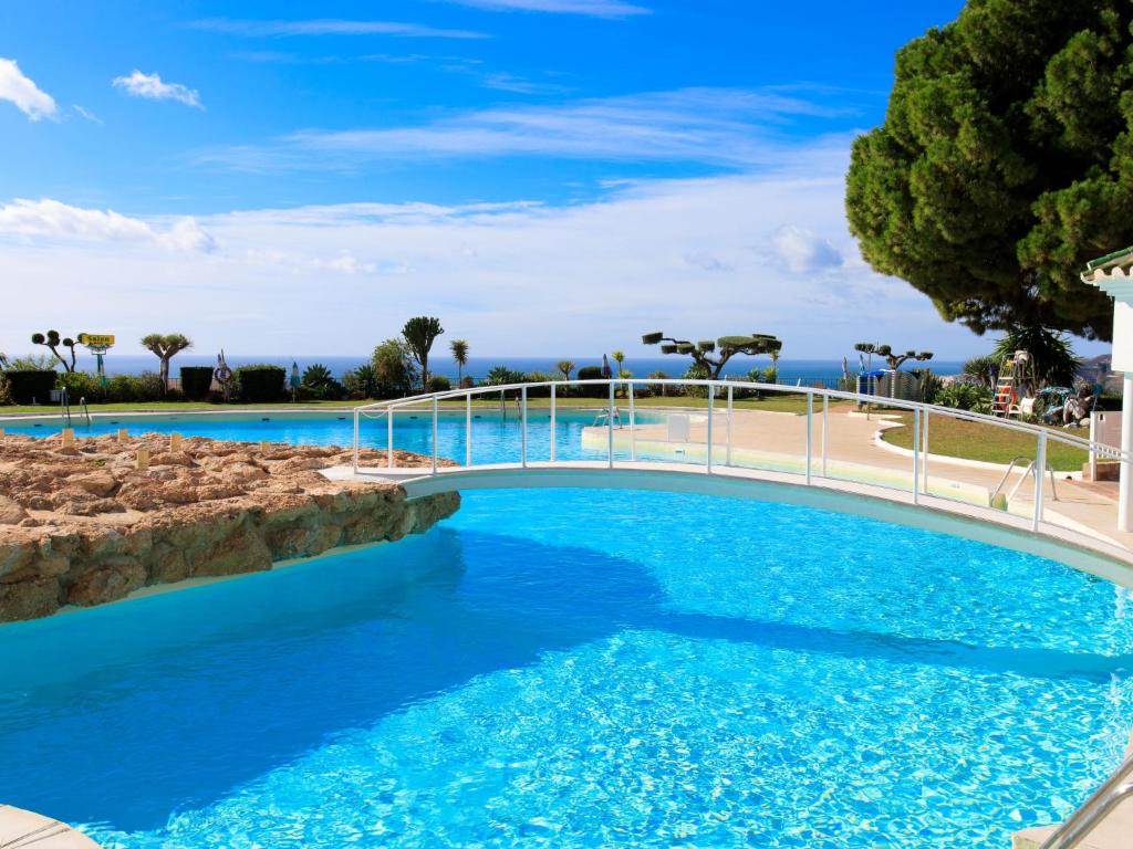Bazén v ubytovaní Holiday Home Casita Feliz by Interhome alebo v jeho blízkosti